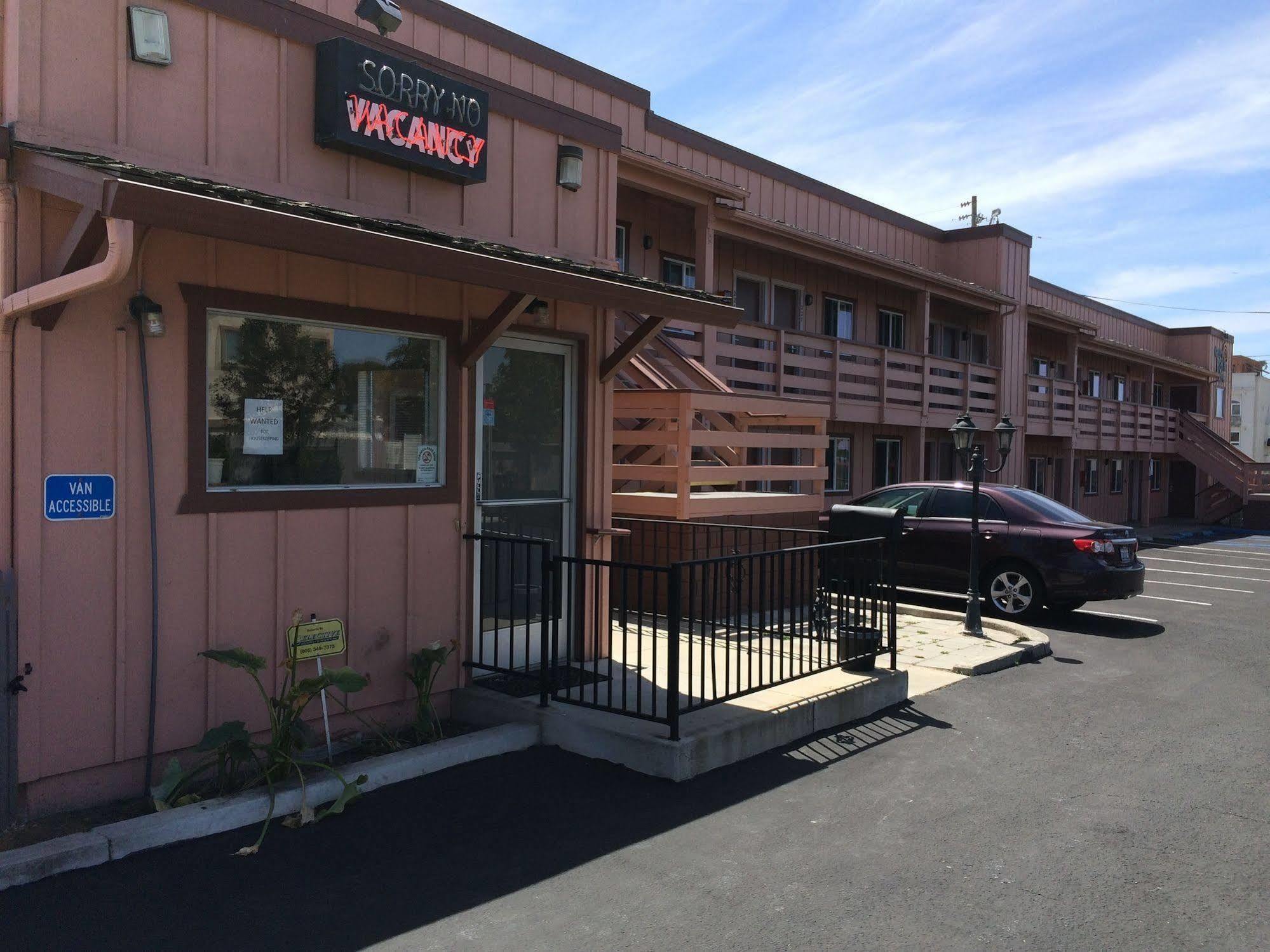 Pacific Inn Grover Beach Exterior photo